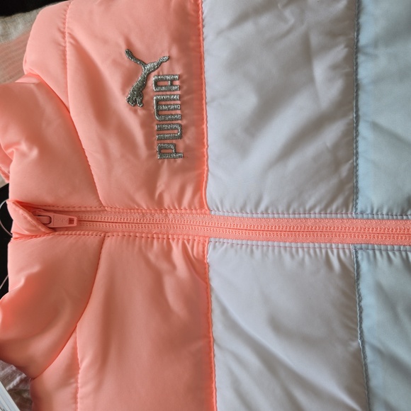 Puma Girls 3 pice vest set. - Picture 8 of 8